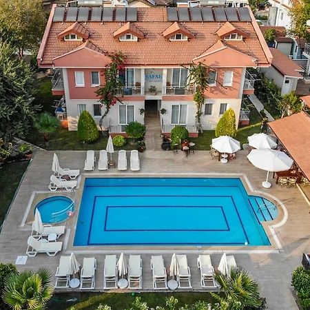 Safak Apart & Hotel Далян Екстериор снимка