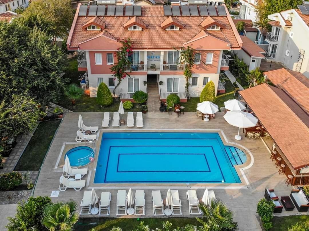 Safak Apart & Hotel Далян Екстериор снимка