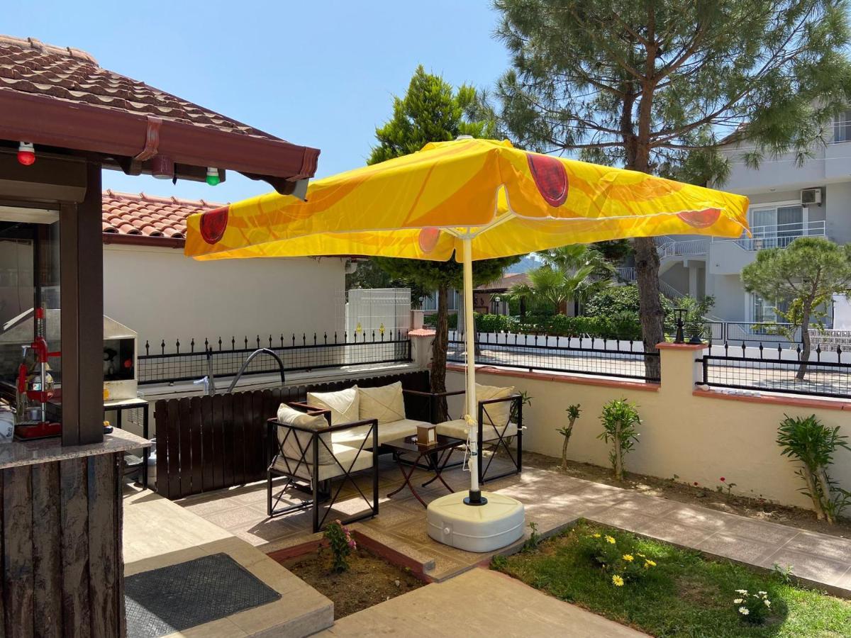 Safak Apart & Hotel Далян Екстериор снимка